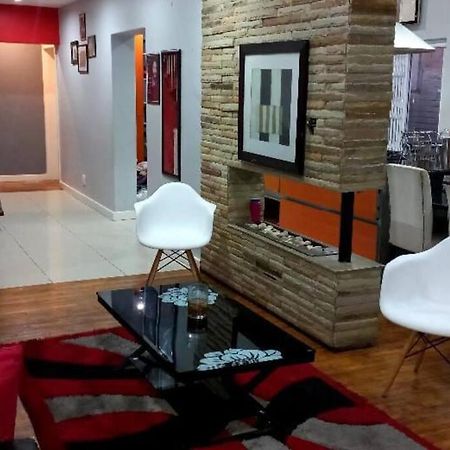 Spacious Holiday Home เคปทาวน์ ภายนอก รูปภาพ